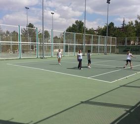 /gyms/open-tennis-court